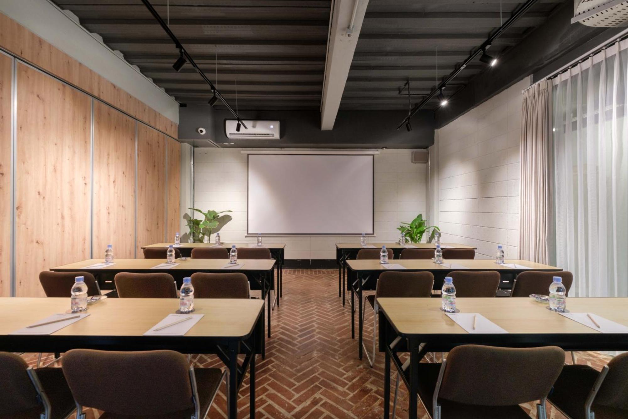 Hotel Teduh Simatupang Yakarta Exterior foto